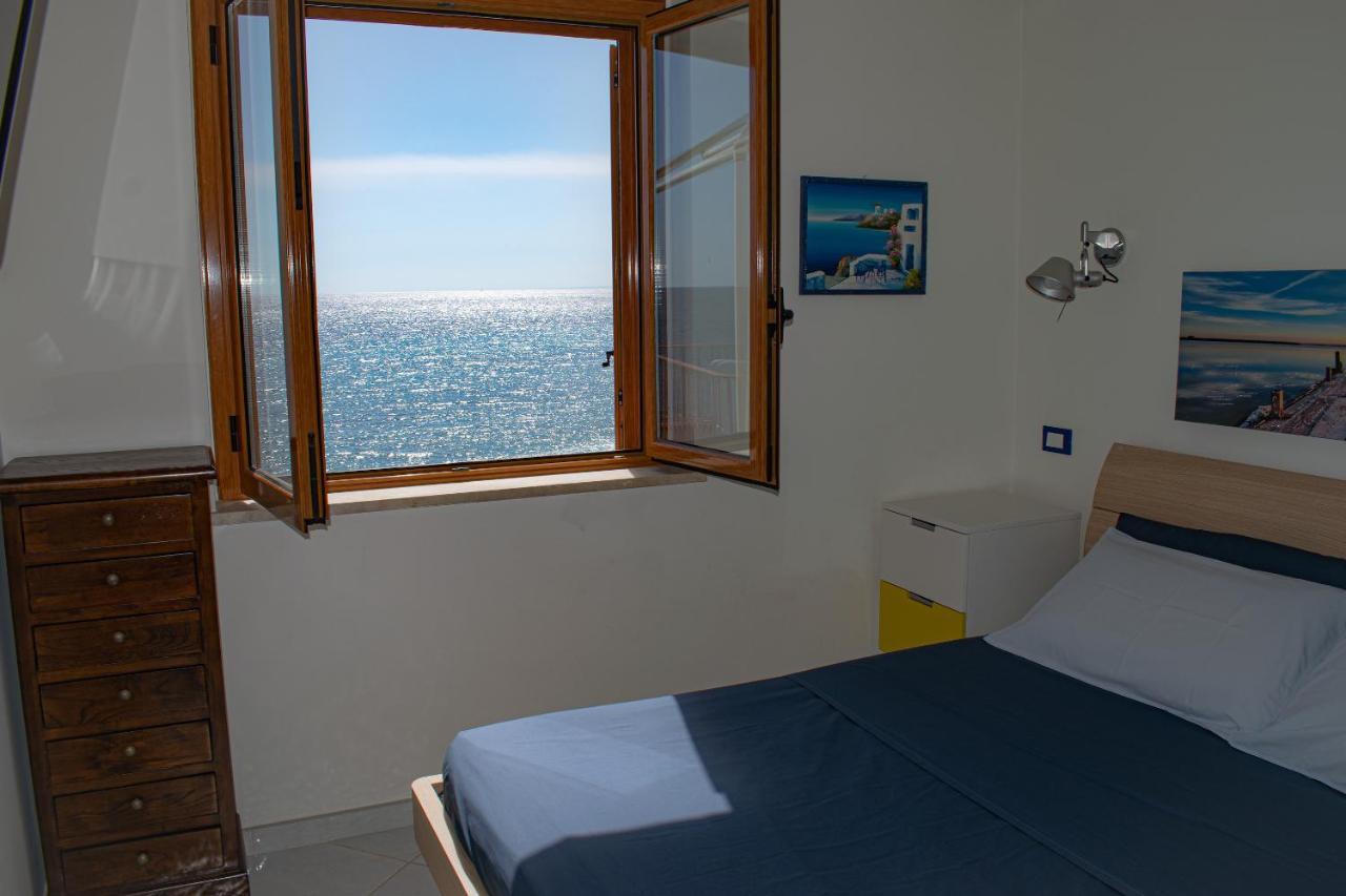 Beach House Acquamarina Letojanni Exterior foto